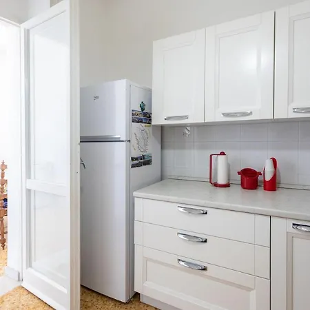 Lido Piccolo Vista Mare Con Garage - Apulia Apartamento